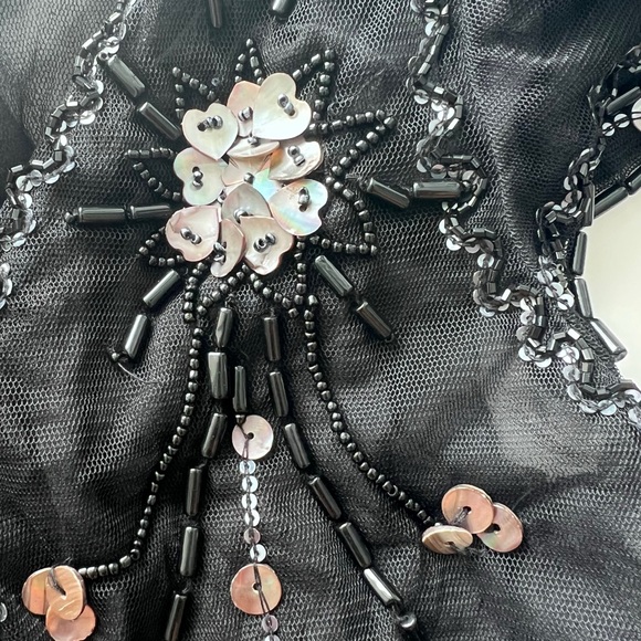 Anna Sui jacket size 4 sequin shawl coverup - Picture 4 of 9